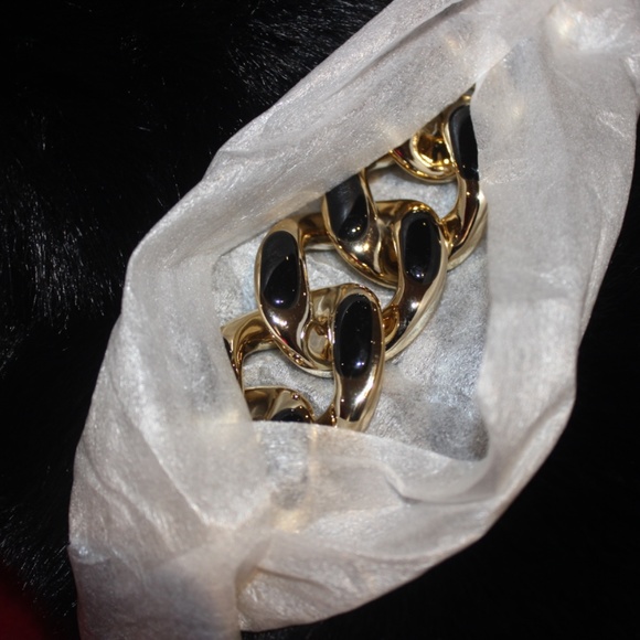 NWT AlexMax Faux Fur Black Purse w/ Gold Detailing - Picture 6 of 8